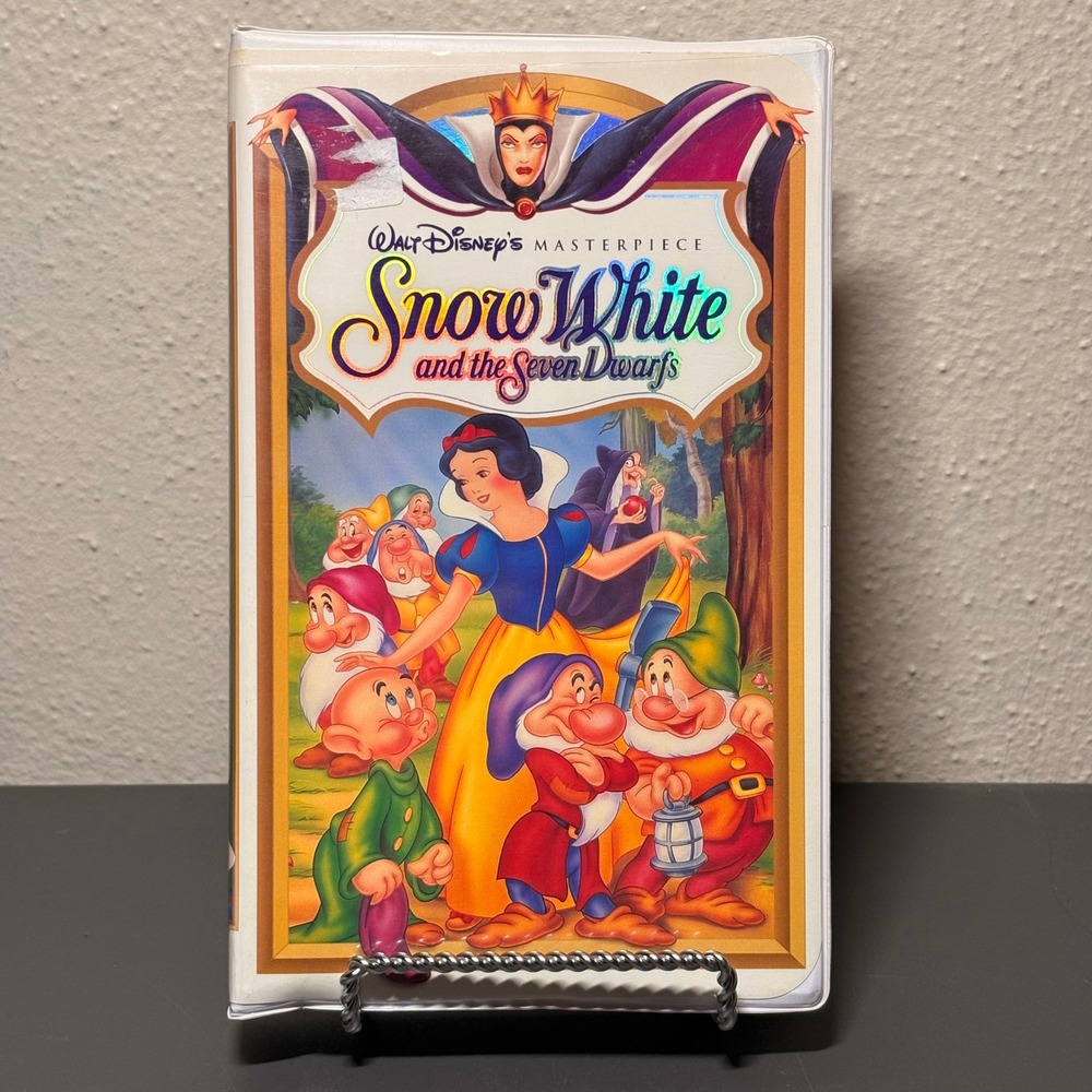 Disney Snow White VHS Movie Unisex OS White Good Masterpiece Collection 1524
